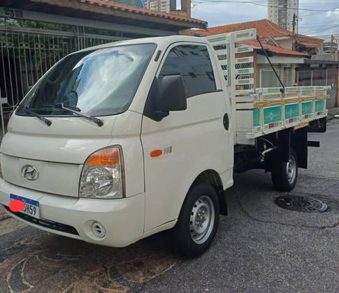 HYUNDAI HR 2.5 TCI HD LONGO SEM CAÇAMBA 4X2 8V 97CV TURBO INTERCOOLER DIESEL 2P MANUAL HYUNDAI HR 2.5 TCI HD LONGO SEM CAÇAMBA 4X2 8V 97CV TURBO INTERCOOLER DIESEL 2P MANUAL